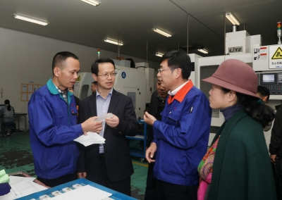 2018年11月28日，浙江省總工會副主席徐前一行天通考察構(gòu)建勞動(dòng)關(guān)系和諧企業(yè)復(fù)評工作